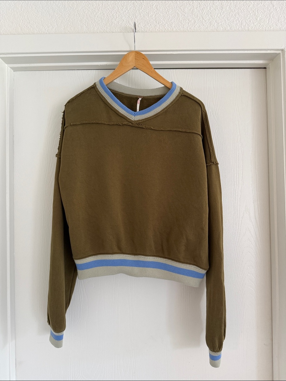EUC Free People Rio V Neck Olive Green Sweatshirt with Stripe Detail Size Medium